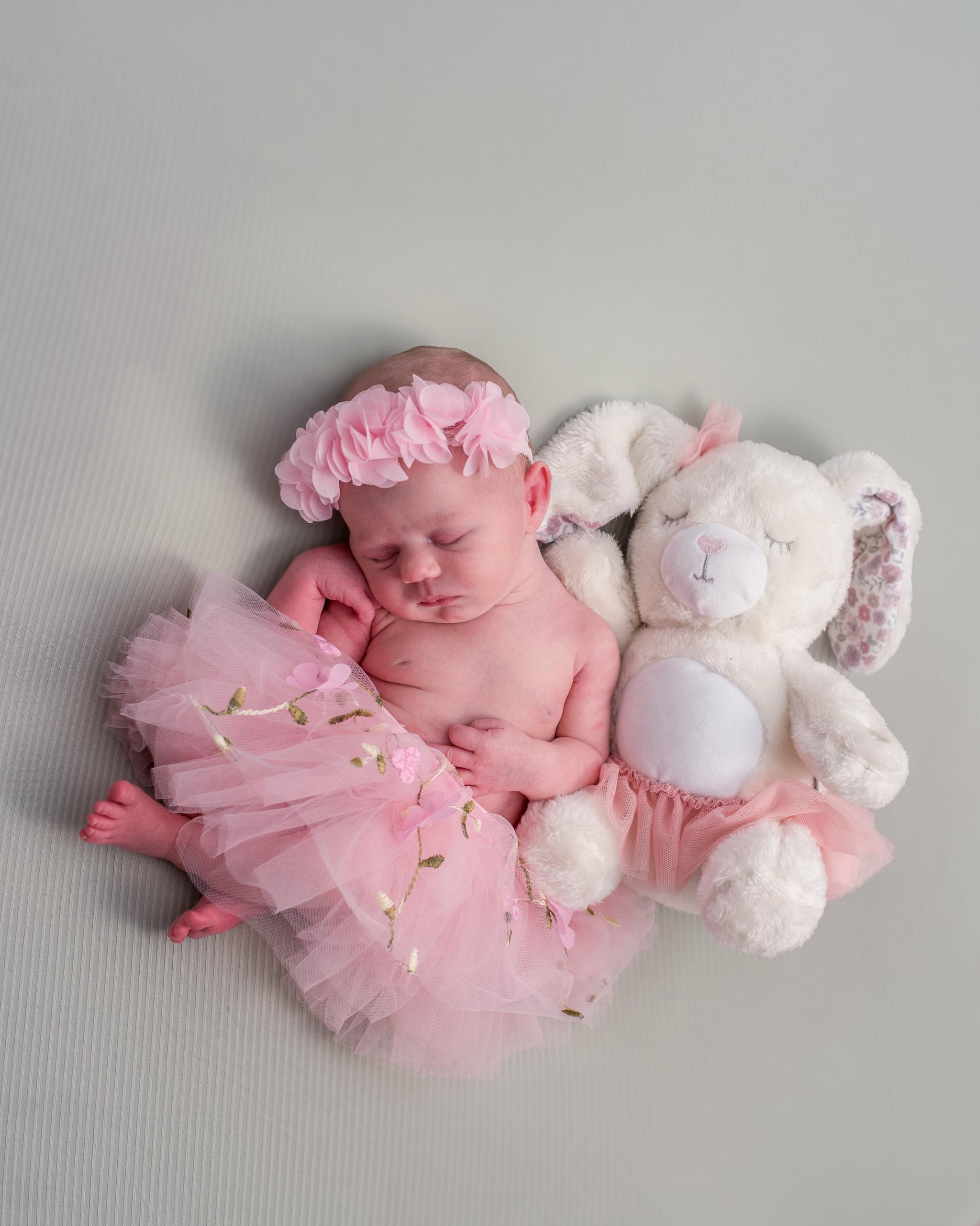 Precious Little Moments: Our Newborn Session with Brynn